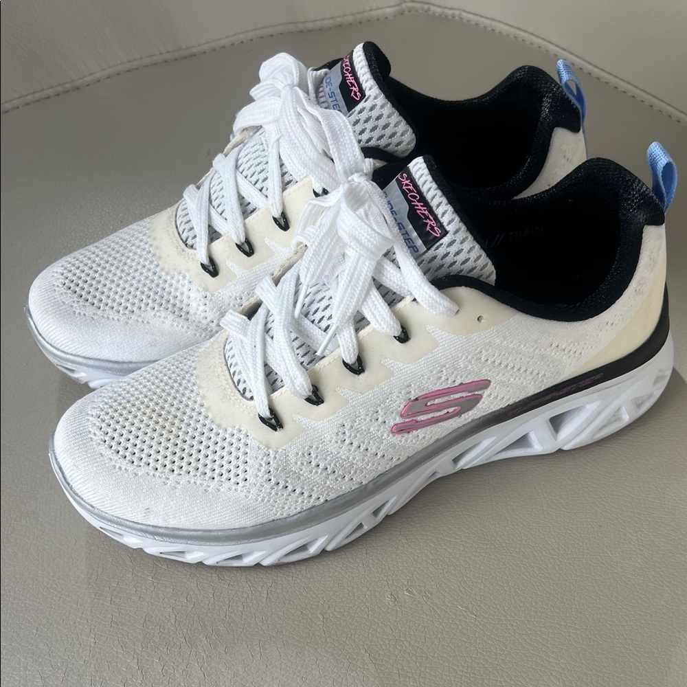 sketcher GLIDE-STE women’s shoes,RUN//TRAIN, memory foam, new style size 9 - Picture 4 of 14